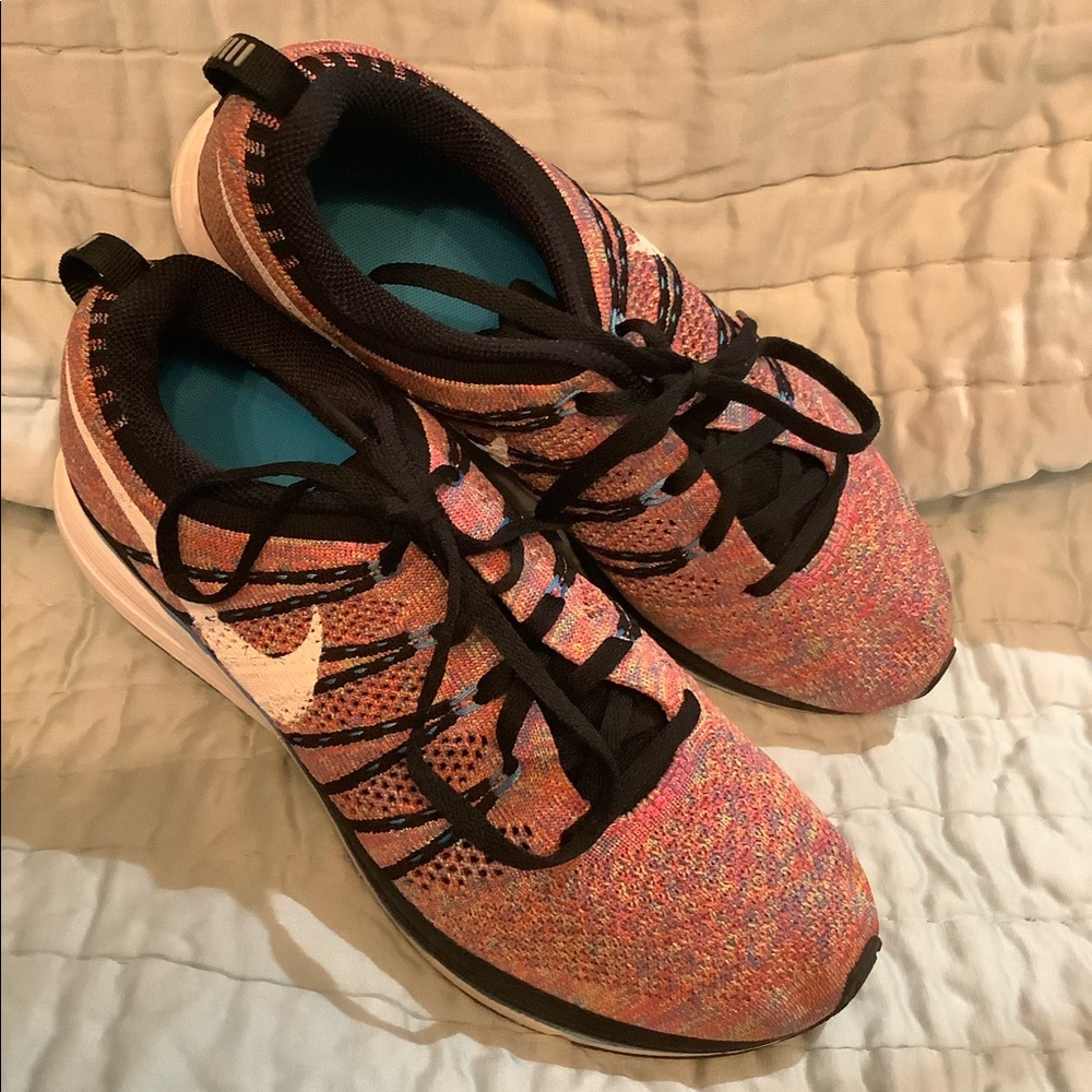Nike Flyknit Trainer + MultiColor like NEW - Picture 7 of 7